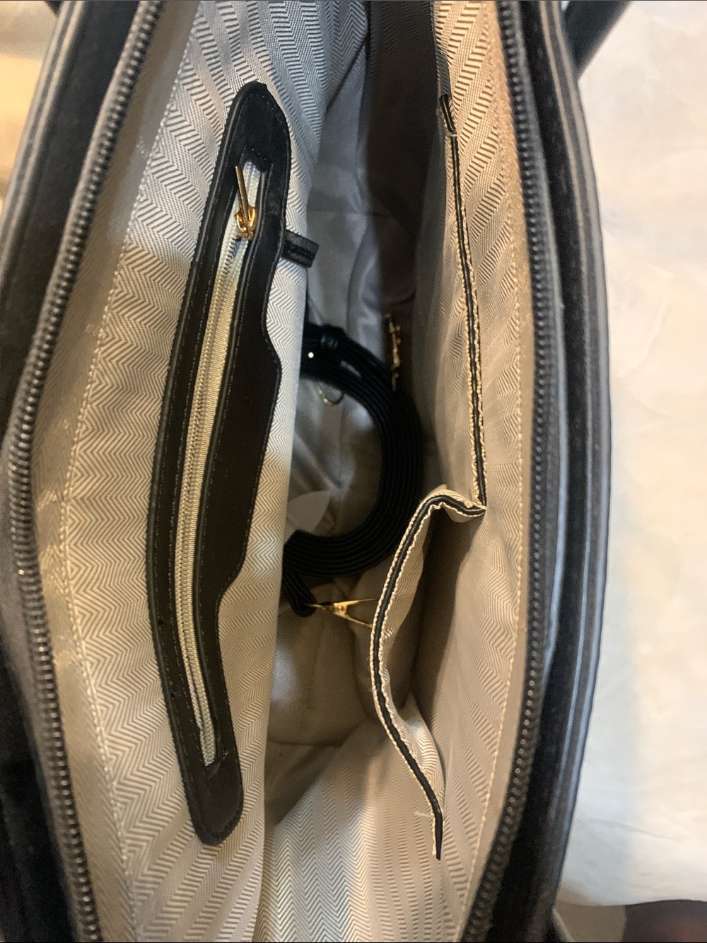 Coach Classic Signature Pattern Tote Bag in Black and Gray - Picture 2 of 3
